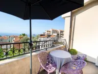 Rent, two bedroom apartment, 90m², Petrovac, Budva - image 9