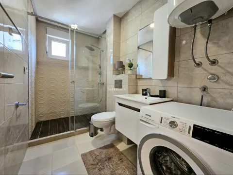 Rent, three bedroom apartment, 103m², Centar, Budva - image 6
