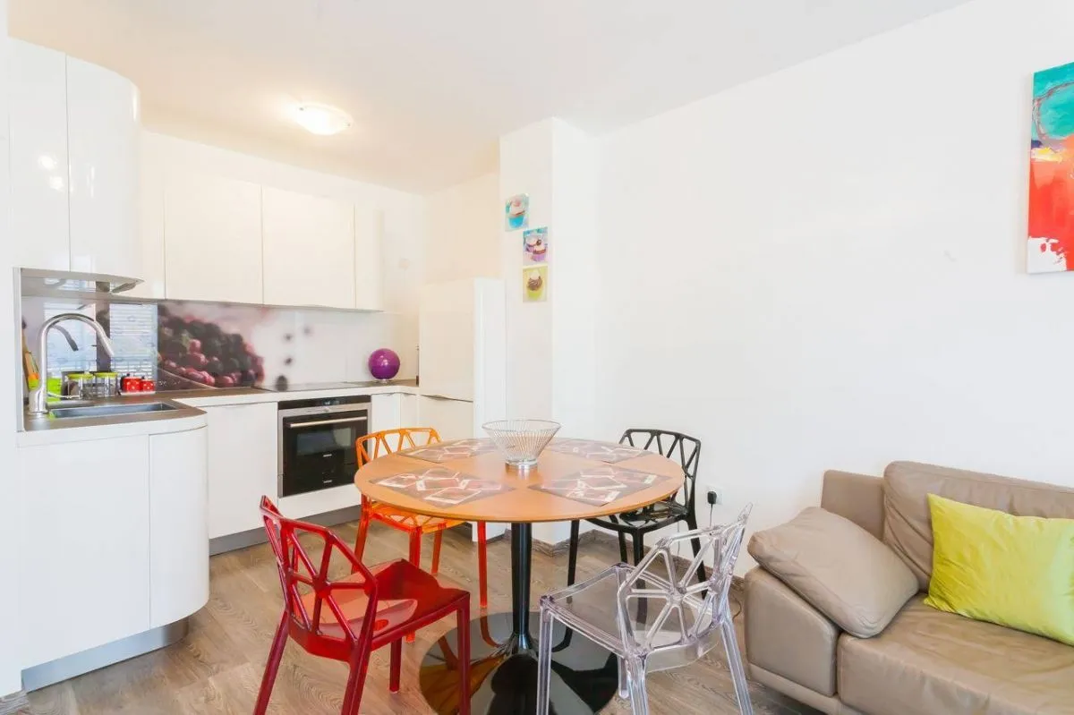 Sale, two bedroom apartment, 60m², Sveti Stefan, Budva