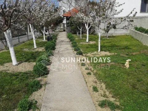 Sale, house, 181m², Centar, Bar - image 2