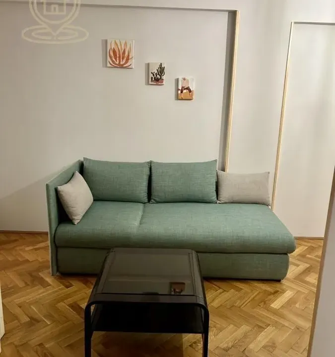 Izdavanje, garsonjera, 29m², Bulevar Oslobodjenja, Novi Sad Sve Podlokacije