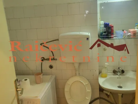 Prodaja, trosoban stan, 81m², Zvezdara Sve Podlokacije, Beograd - image 7