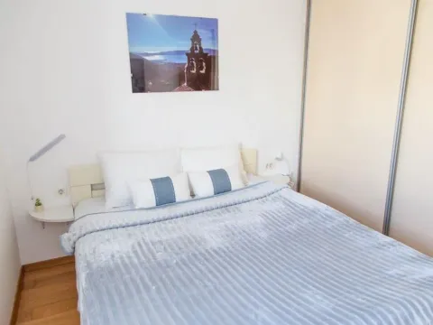 Izdavanje, jednosoban stan, 50m², Blok 9, Podgorica - image 5