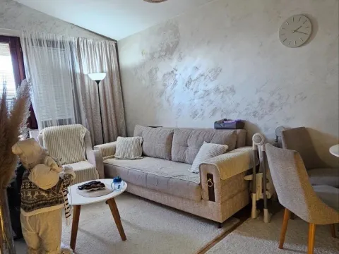 Prodaja, dvosoban stan, 42m², Preko Morače, Podgorica - image 2