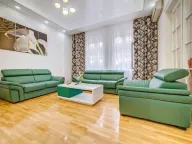Izdavanje, dvosoban stan, 52m², Obilićev Venac, Beograd - image 1