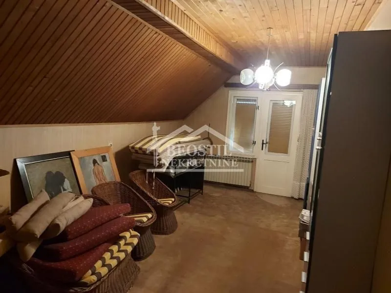 Prodaja, kuća, 412m², Jugovo, Smederevo