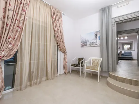 Sale, house, 198m², Dumidran, Tivat - image 3