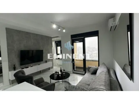 Rent, two bedroom apartment, 45m², Vračar Sve Podlokacije, Beograd - image 2