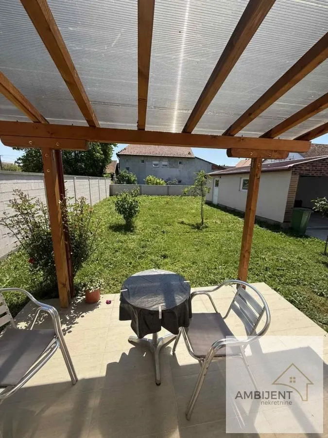 Prodaja, kuća, 90m², Nova Pazova, Stara Pazova