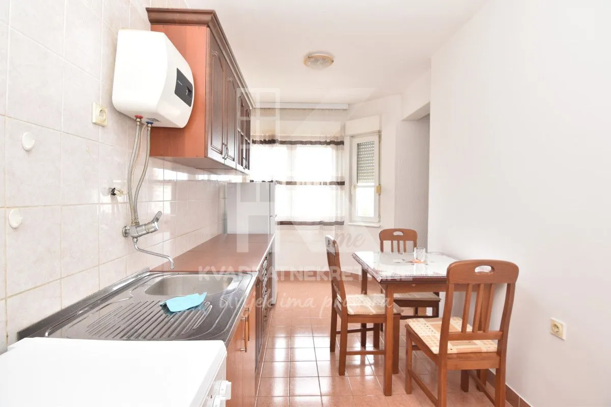 Izdavanje, jednosoban stan, 56m², Stara Varoš, Podgorica