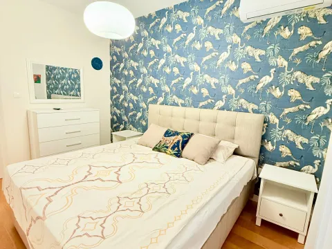 Rent, three bedroom apartment, 94m², Central Point, Podgorica - image 6