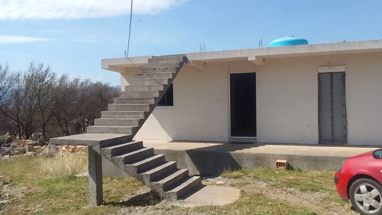 Prodaja, kuća, 106m², Podgorica, Crna Gora