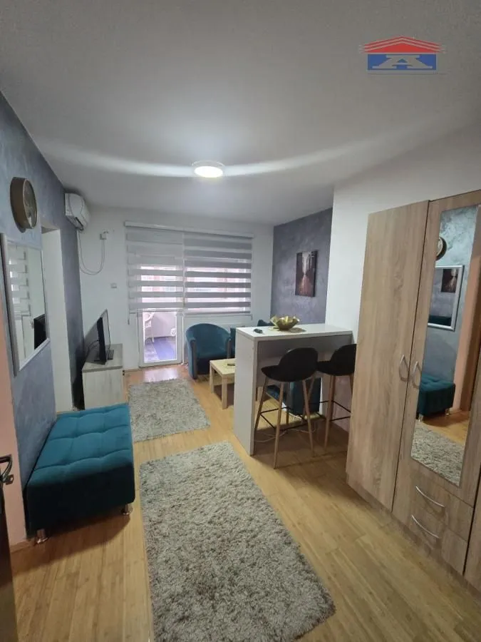 Rent, one bedroom apartment, 35m², Adamovićevo Naselje, Novi Sad Sve Podlokacije