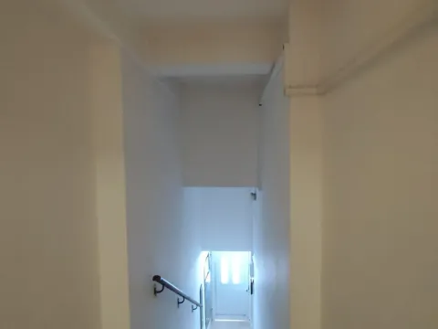 Izdavanje, jednosoban stan, 33m², Centar, Podgorica - image 4