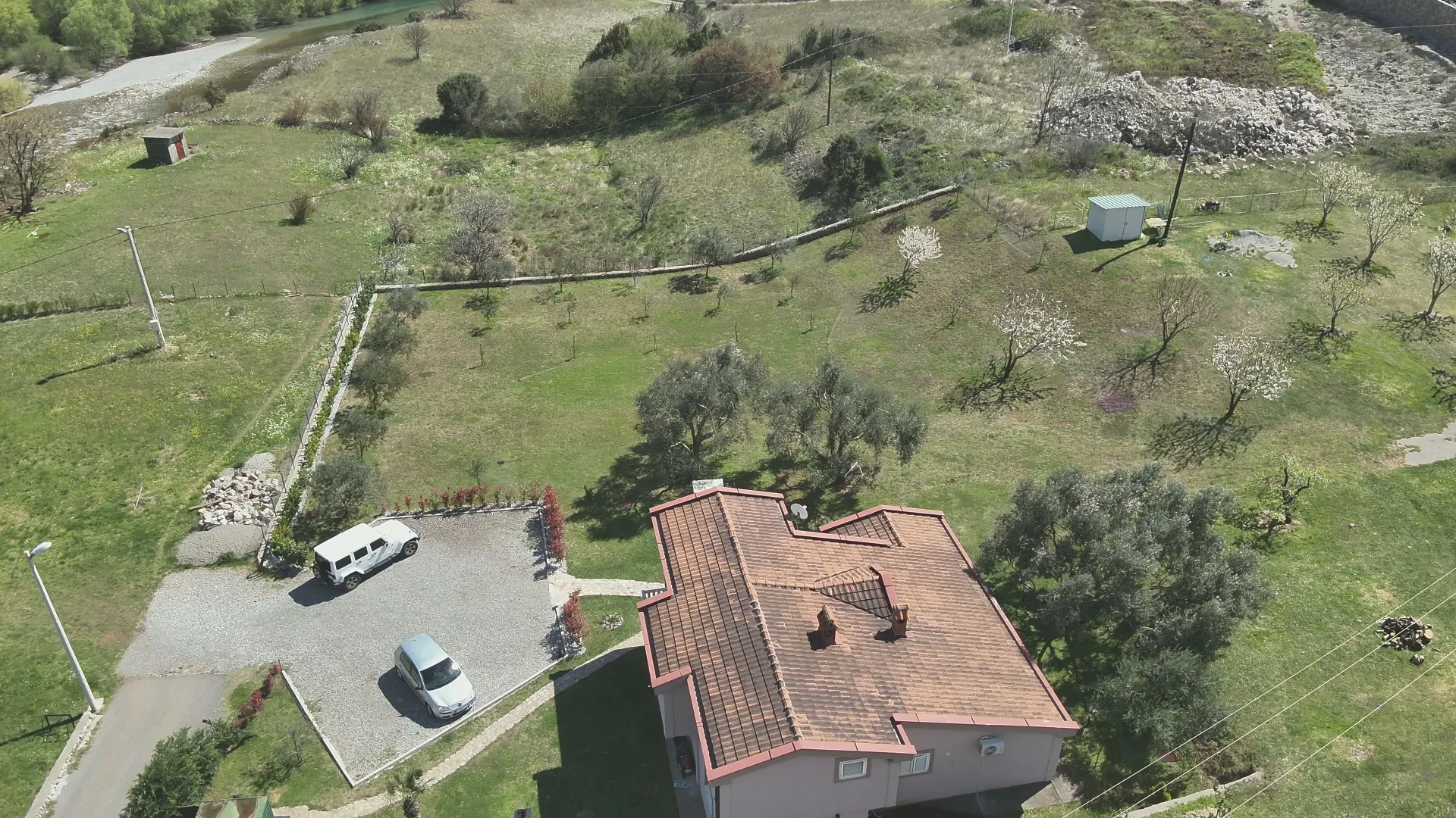 Sale, house, 170m², Rogami, Podgorica