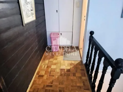 Prodaja, trosoban stan, 91m², Labudovo Brdo, Beograd - image 10