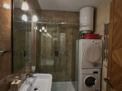 Rent, two bedroom apartment, 75m², Centar, Podgorica - image 9