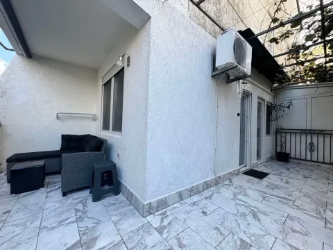 Prodaja, jednosoban stan, 43m², Baošići, Herceg Novi - image 2