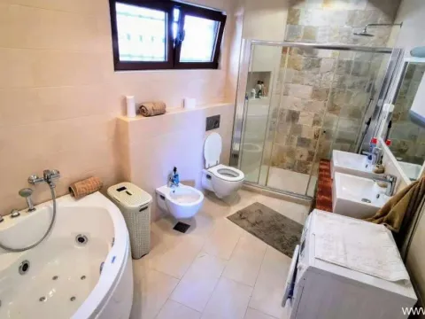 Prodaja, kuća, 93m², Rijeka Reževići, Budva - image 16