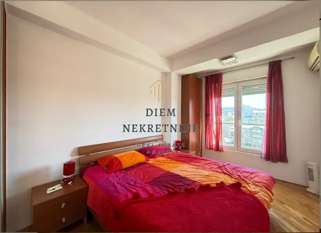 Izdavanje, jednosoban stan, 50m², Preko Morače, Podgorica