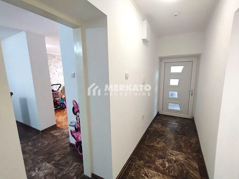 Prodaja, kuća, 249m², Bagljaš, Zrenjanin