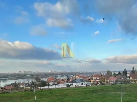 Prodaja, kuća, 292m², Sremska Kamenica, Petrovaradin