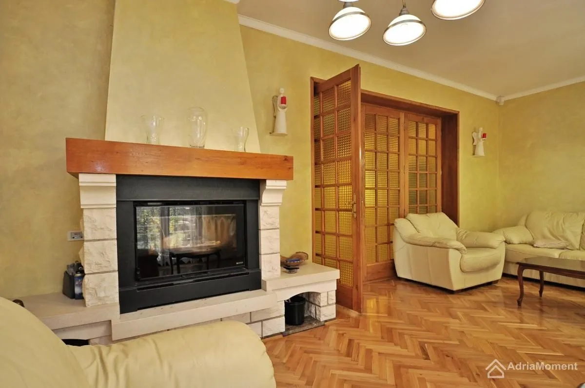 Sale, house, 222m², Donja Lastva, Tivat