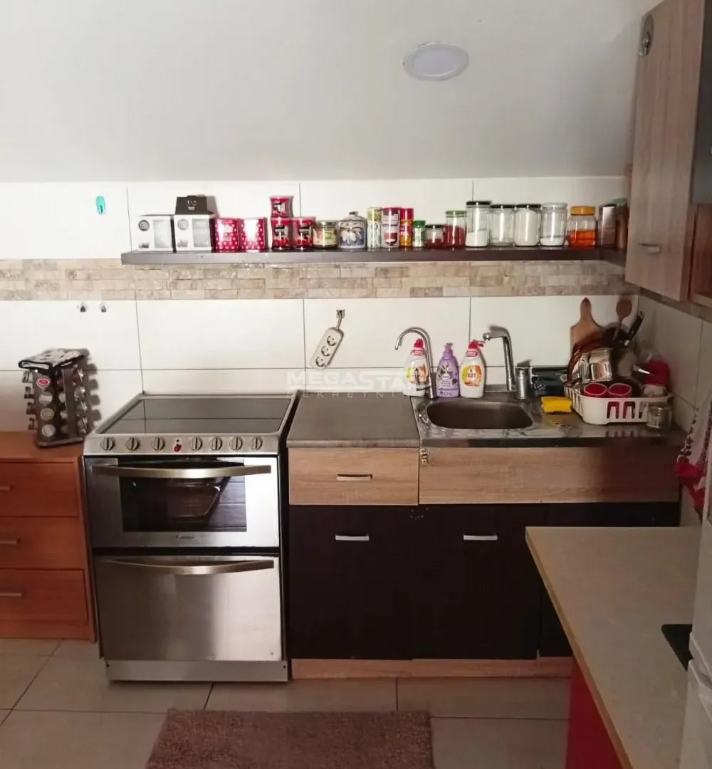Sale, house, 109m², Palilula Sve Podlokacije, Beograd