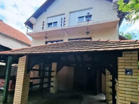 Prodaja, kuća, 219m², Centar, Ub - image 4