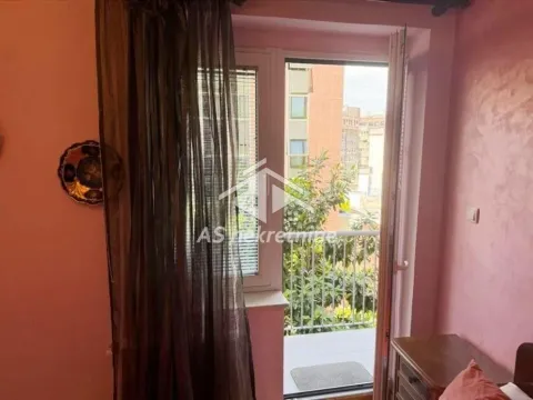 Izdavanje, dvosoban stan, 55m², Stari Grad, Beograd - image 15