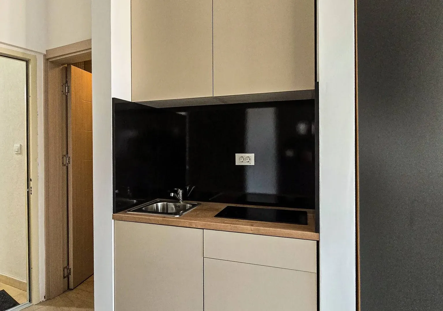 Prodaja, garsonjera, 30m², Sutomore, Bar