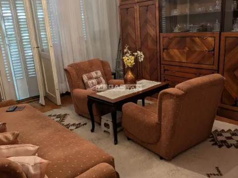 Prodaja, dvosoban stan, 68m², Savski Venac, Beograd