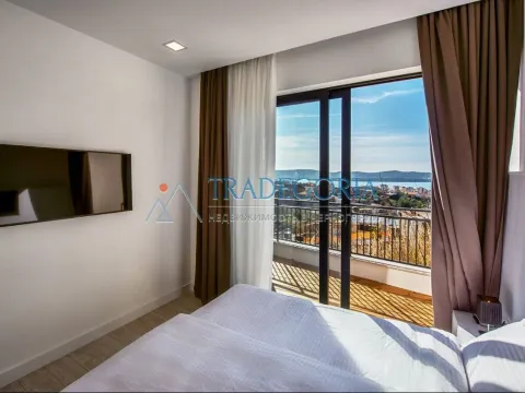 Prodaja, kuća, 180m², Tivat, Crna Gora - image 6