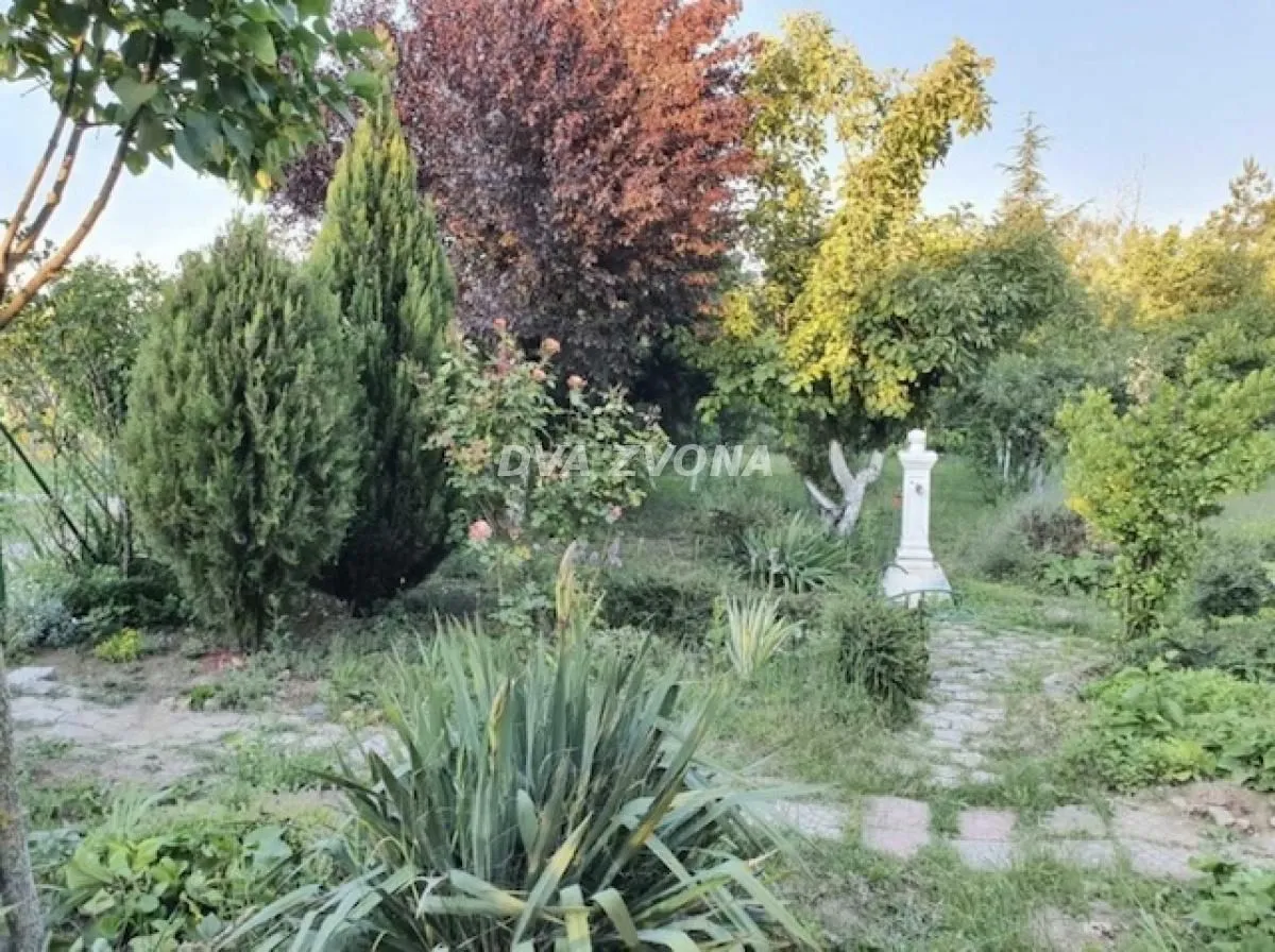 Prodaja, kuća, 131m², Novi Slankamen, Inđija