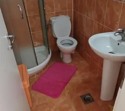 Izdavanje, dvosoban stan, 42m², Centar, Novi Sad - image 10