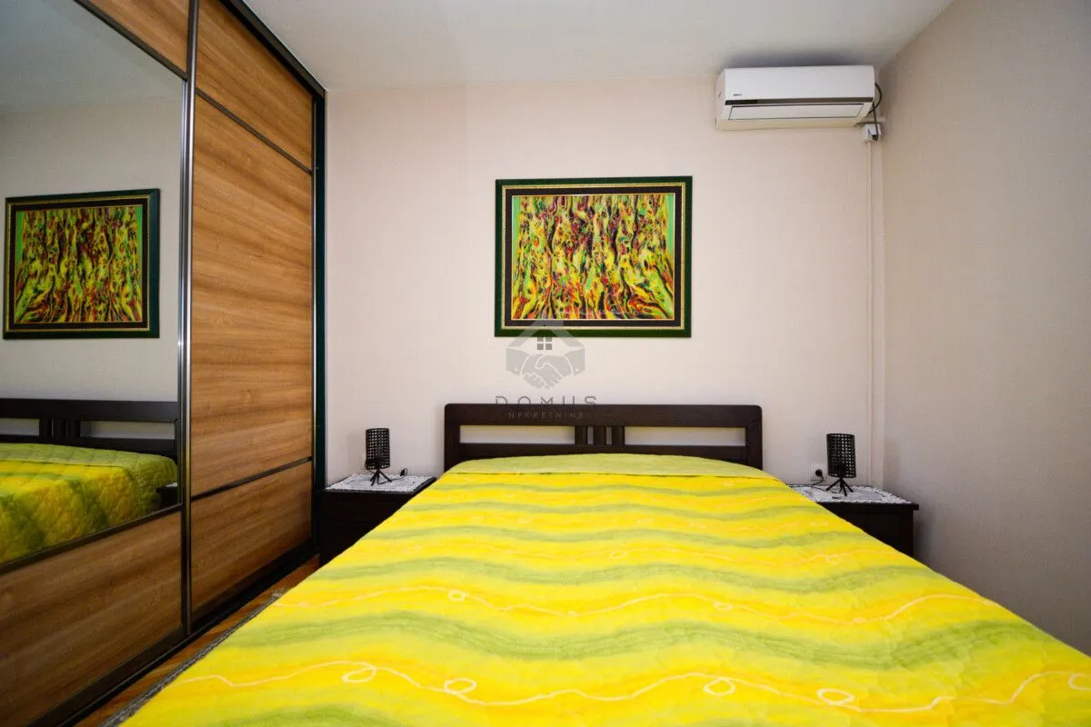 Rent, three bedroom apartment, 100m², Blok 6, Podgorica
