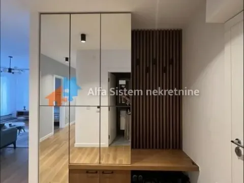 Rent, four bedroom apartment, 115m², Savski Venac, Beograd - image 11