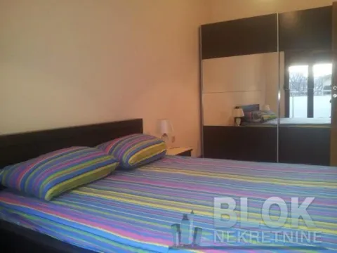 Rent, one bedroom apartment, 56m², Vezirov Most, Podgorica - image 3