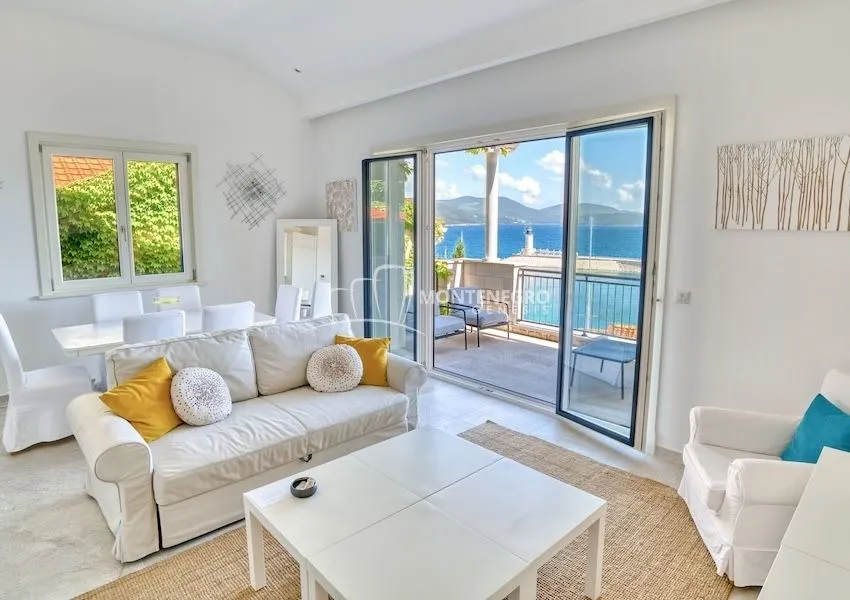 Prodaja, jednosoban stan, 55m², Luštica Bay, Tivat