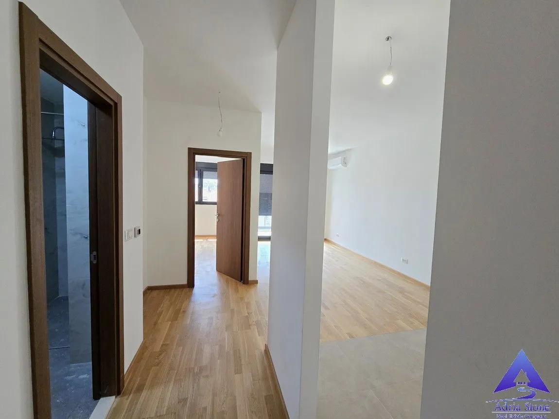 Prodaja, jednosoban stan, 44m², Rozino, Budva