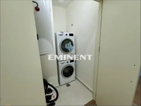 Rent, three bedroom apartment, 100m², Savski Venac, Beograd - image 15