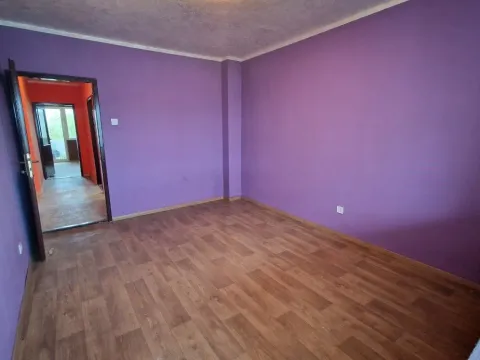 Prodaja, trosoban stan, 114m², Podgorica, Crna Gora - image 4