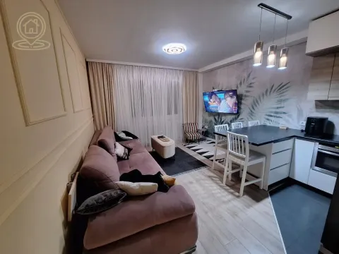 Prodaja, trosoban stan, 58m², Stari grad, Novi Sad