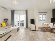 Prodaja, dvosoban stan, 55m², Tivat, Crna Gora - image 6