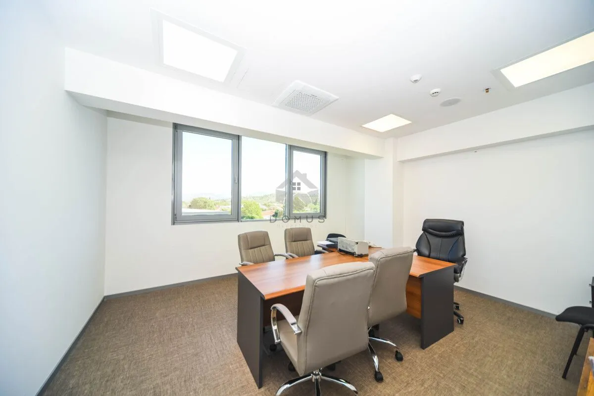 Rent, office space, 600m², Donja Gorica, Podgorica