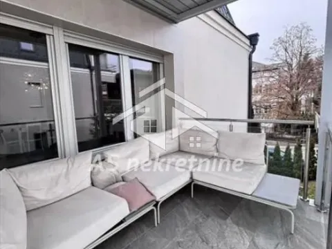 Izdavanje, četvorosoban stan, 105m², Savski Venac, Beograd - image 31