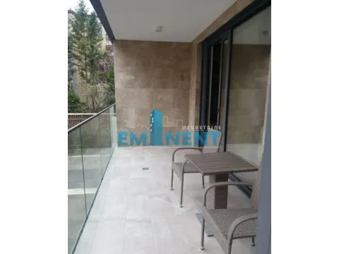 Rent, two bedroom apartment, 104m², Cvetni Trg, Vračar Sve Podlokacije - image 15