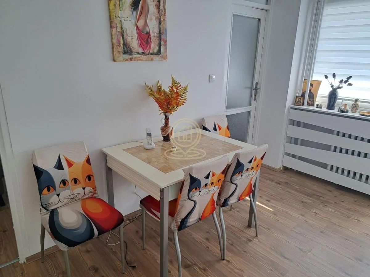 Rent, two bedroom apartment, 46m², Novi Beograd Blok 61, Novi Beograd Sve Podlokacije