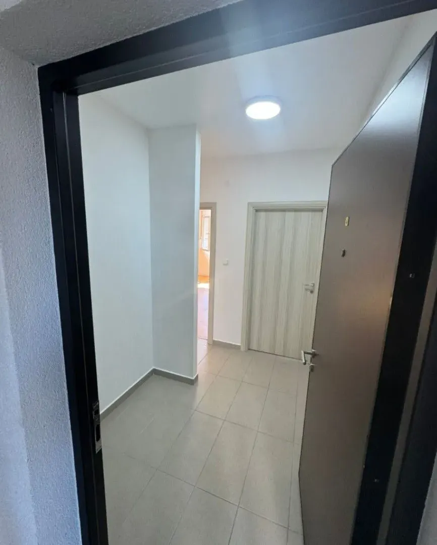 Izdavanje, jednosoban stan, 48m², Zabjelo, Podgorica
