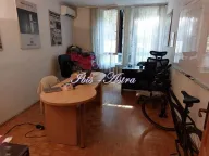 Izdavanje, poslovni prostor, 84m², Kalenić Pijaca, Vračar Sve Podlokacije - image 2